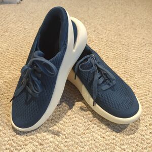 Kizik Roamer Sneakers Womens 8.5 Mens 7 Blue Low Top Blue Hands Free Slip On